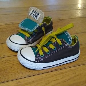 Converse sneakers toddler size 6 grey teal green